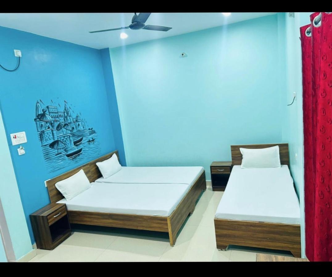 Lotus Paying Guest House 瓦拉纳西 外观 照片